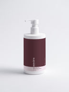 Natural haircare product with vetiver and cut grass notes